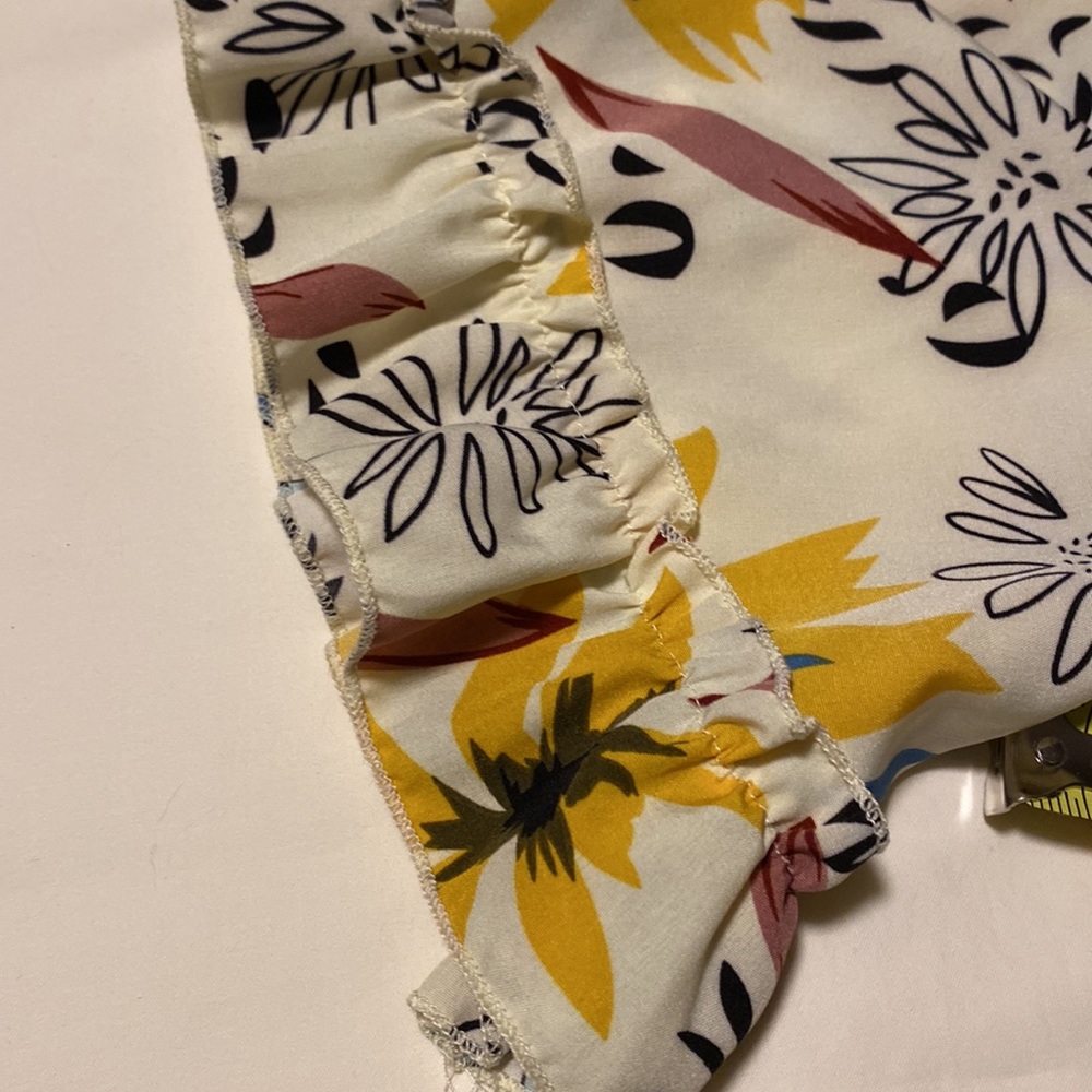 Shrink Curve Sexy Floral, Tie Front, Ruffles Around Sleeves and Hem, Mini Dress - Picture 15 of 15